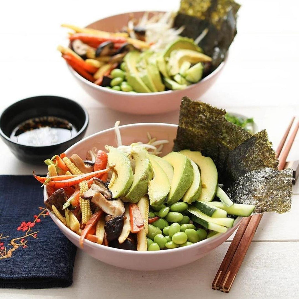 Sushi Bowl with Shiitake, Baby Corn and Avocado