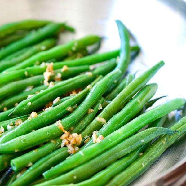 French beans al ajillo.